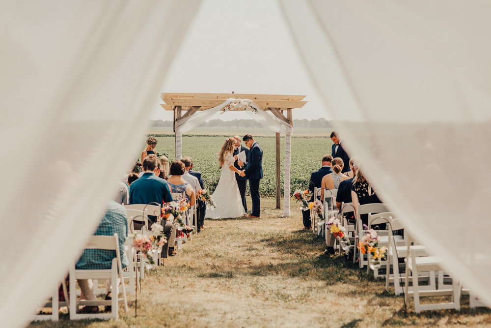 intimate-backyard-wedding-destination-wedding-photographer-christian-wedding-prayer-summer-wedding