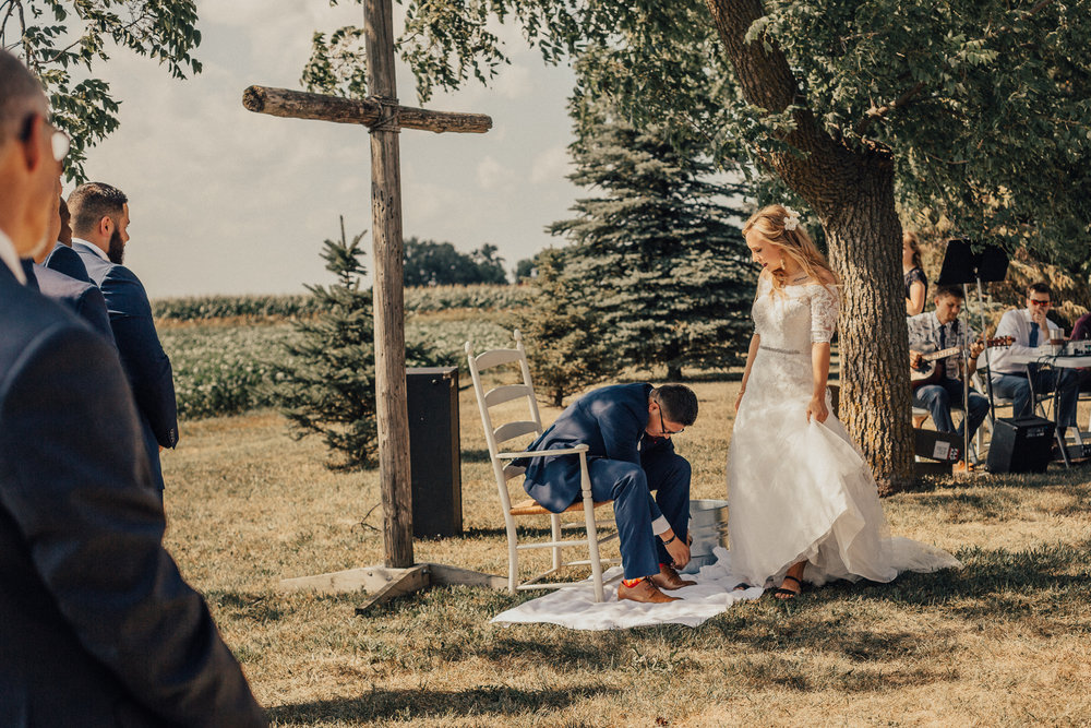 intimate-backyard-wedding-destination-wedding-photographer-christian-wedding-foot-washing-ceremony