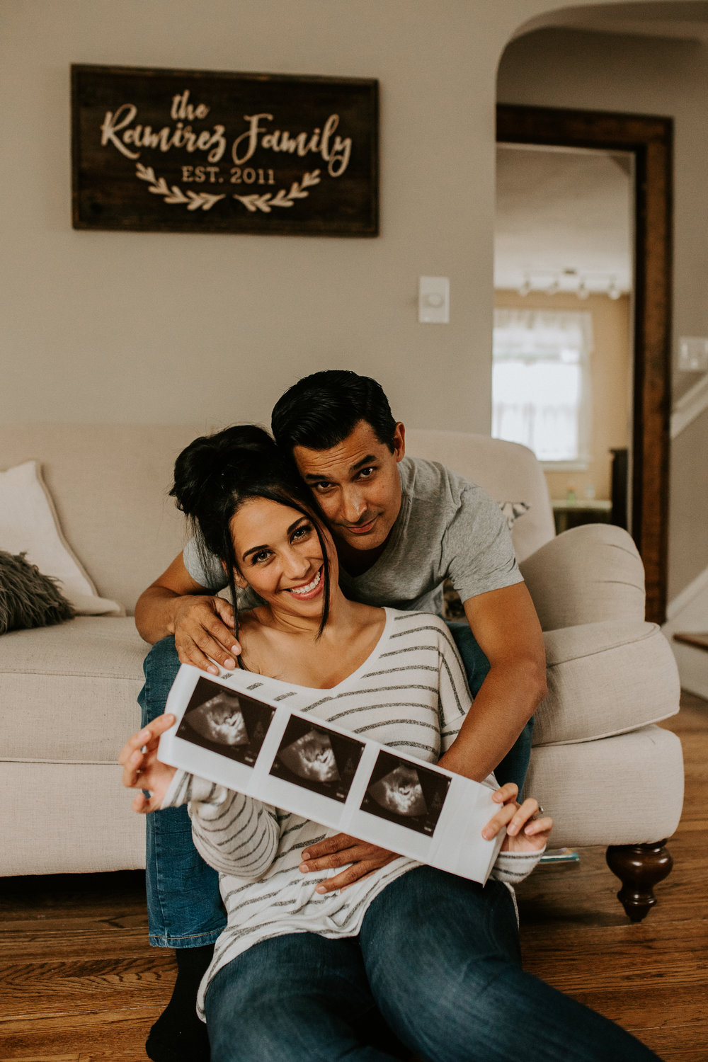 pregnancy-announcement-photos-cleveland-maternity-photographer