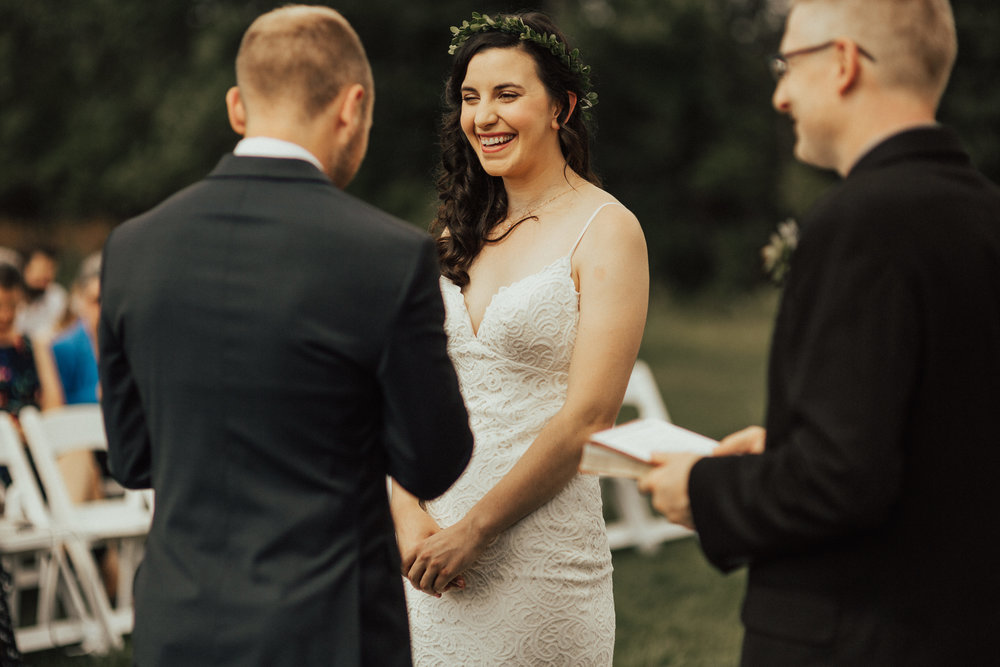 cleveland-wedding-photograher-outdoor-wedding