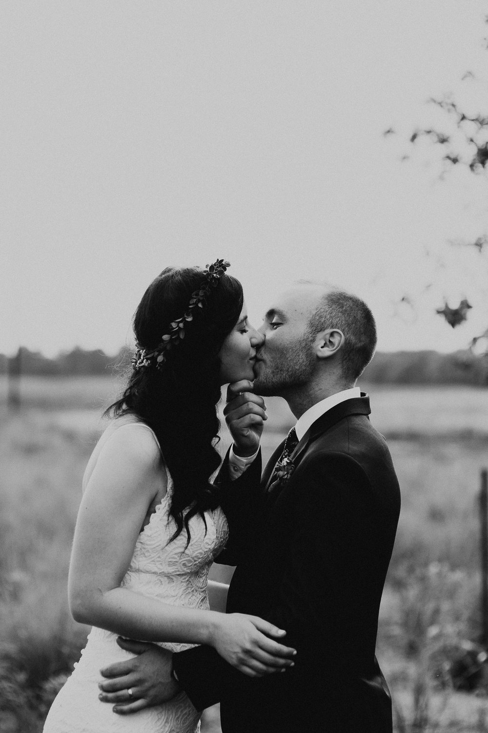 elopement-photographer-cleveland-wedding-photographer-columbus-wedding-photographer-boho-wedding