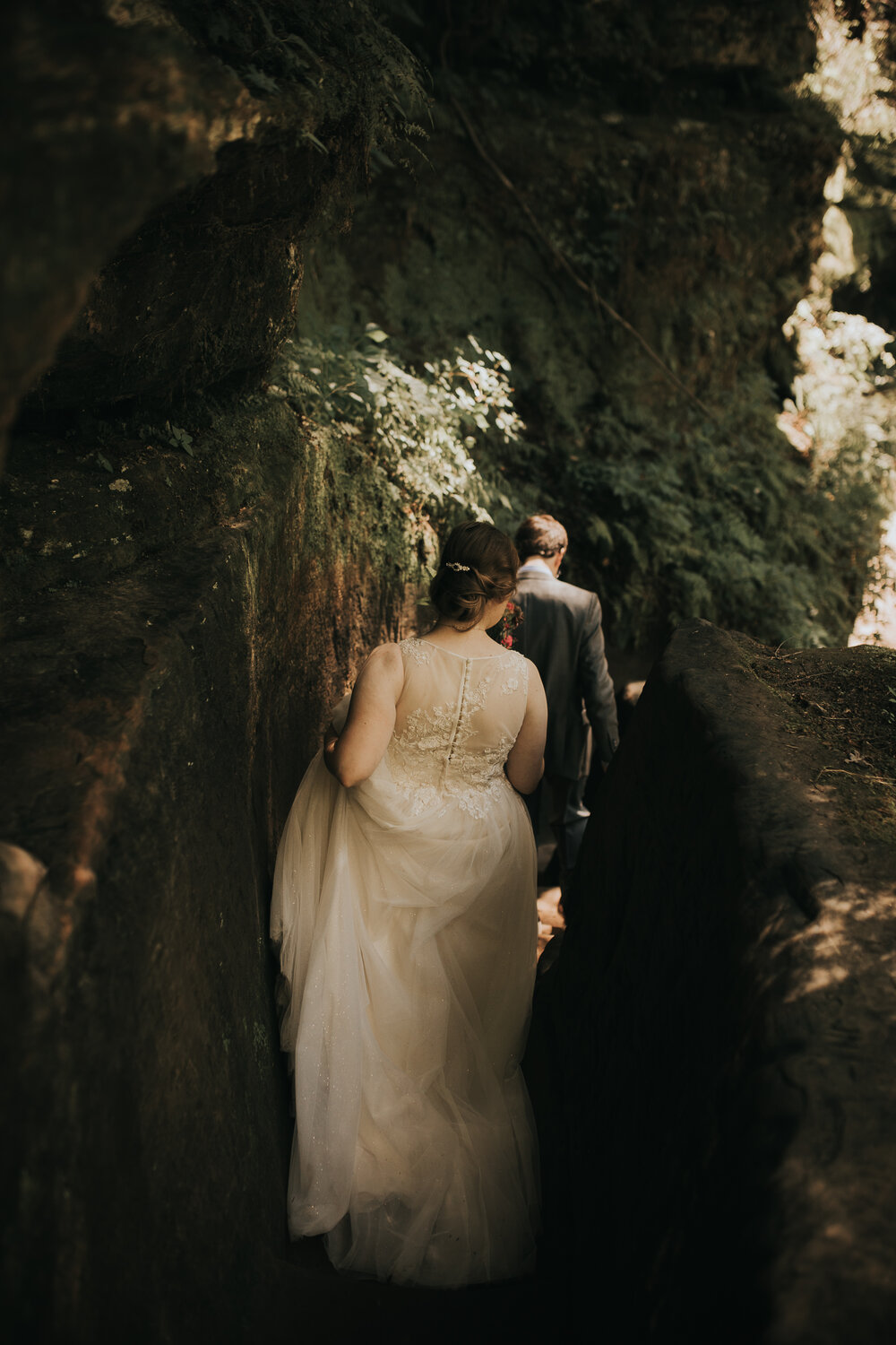 cleveland-wedding-photographer-hocking-hills-elopement-1398.jpg