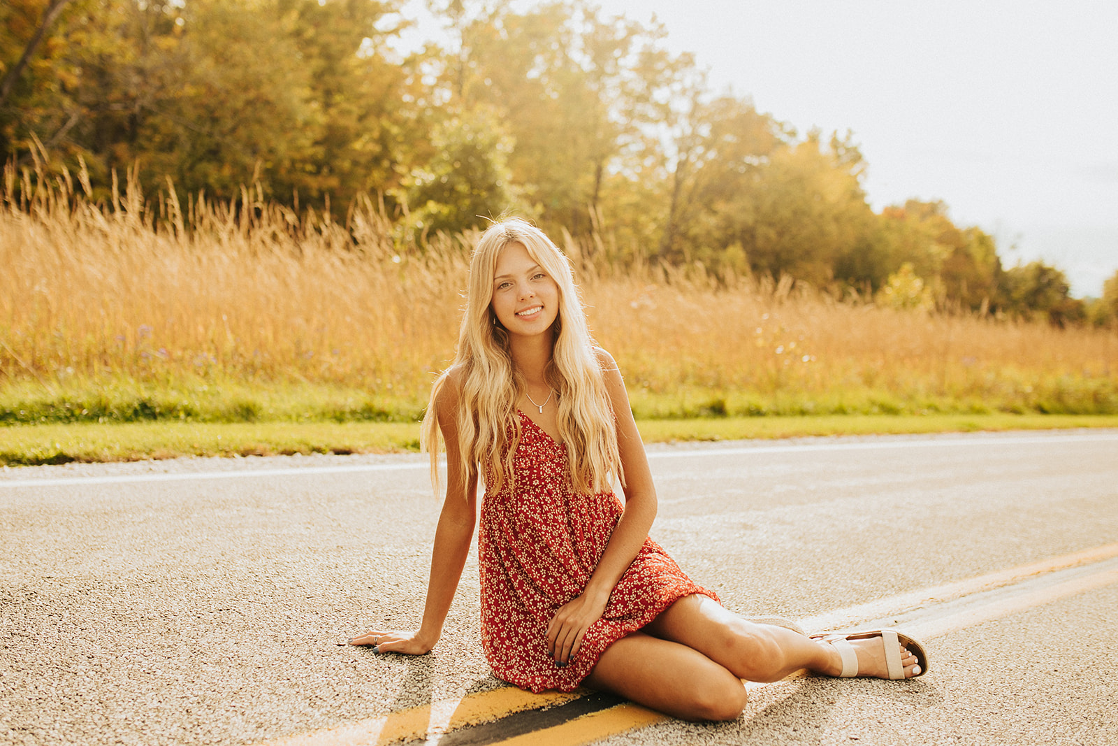 what-to-wear-for-summer-senior-photos